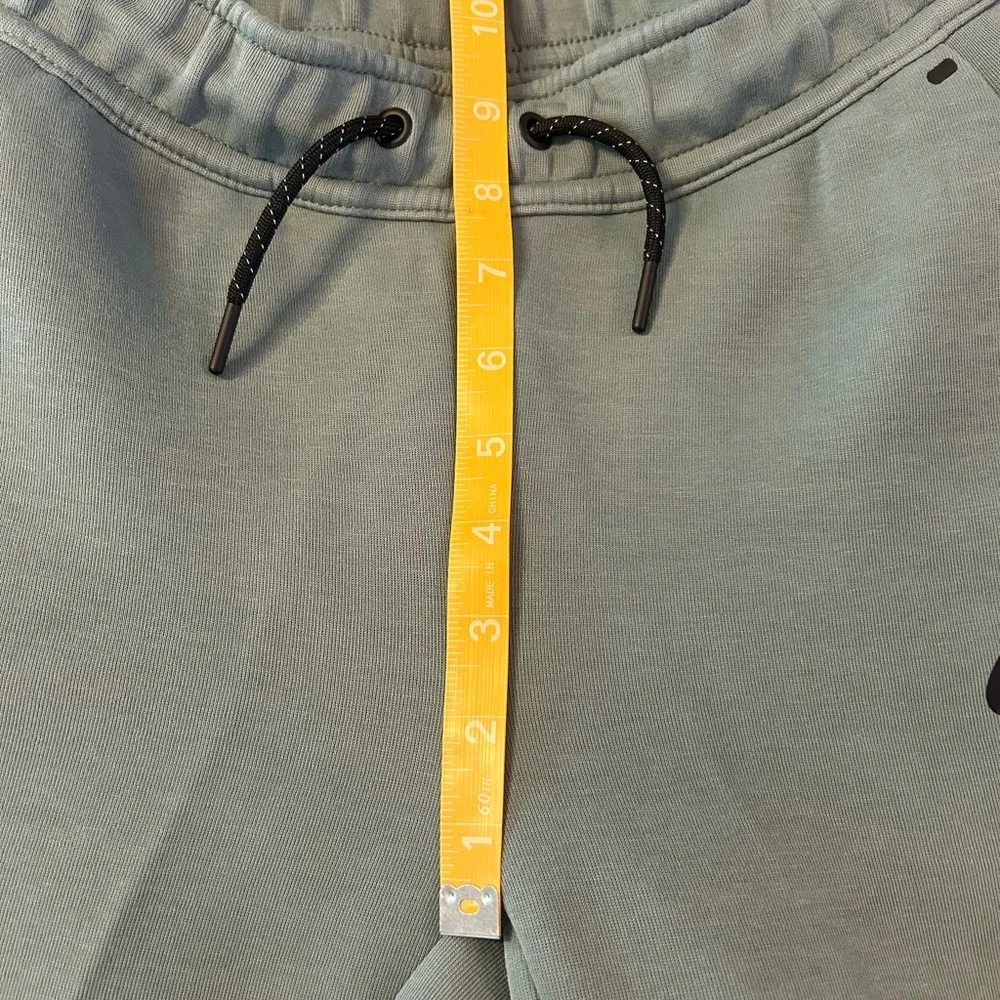 NWOT Nike Sportswear Tech Fleece Hoodie and Open Hem Pants Set- Green Clay/Black - Picture 10 of 15